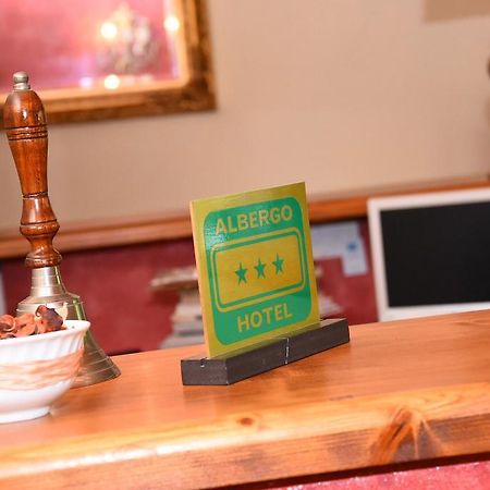 Albergo Dimora Storica Antica Hostelleria كريما المظهر الخارجي الصورة