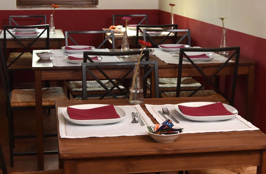 Albergo Dimora Storica Antica Hostelleria كريما المظهر الخارجي الصورة